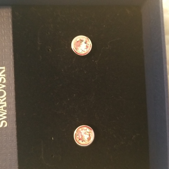 SWAROVSKI earrings - Picture 7 of 11